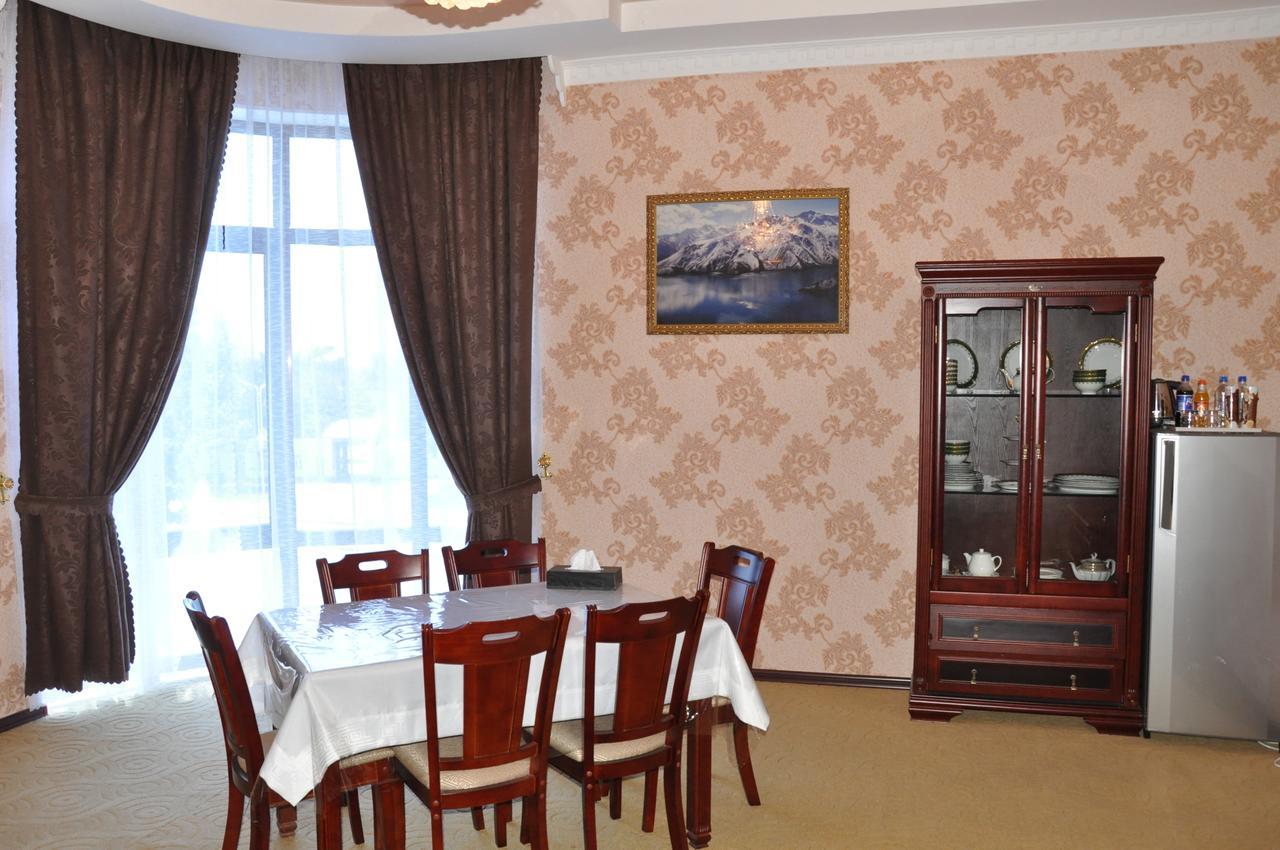 Firuz Hotel Khujand Room photo